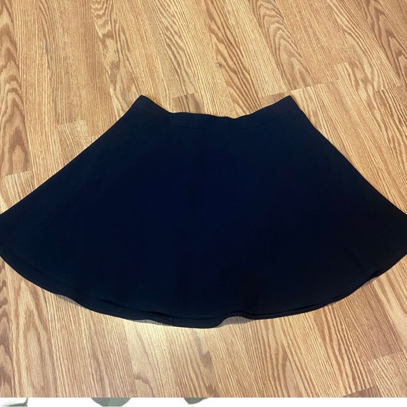 Express Black circle skirt. Like new condition - Picture 2 of 6